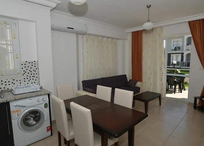 Lighthouse Legend Aparts