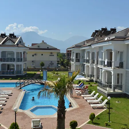 Lighthouse Legend Aparts