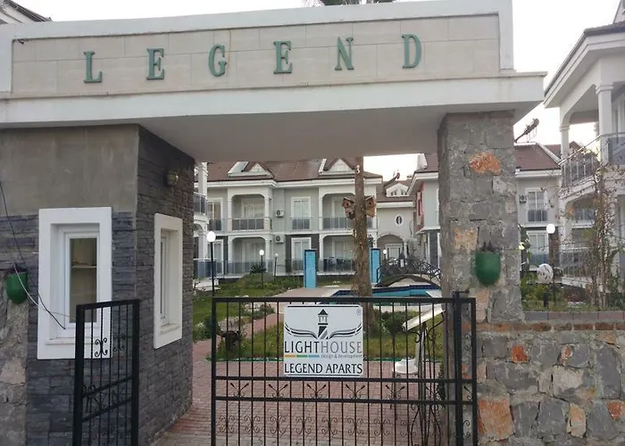 Lighthouse Legend Aparts *