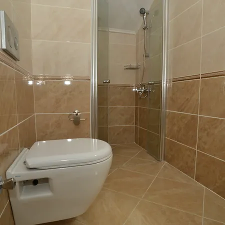 لايتهاوس ليجَند أبارتس فتحية