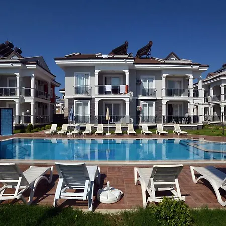 لايتهاوس ليجَند أبارتس