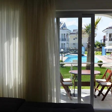 لايتهاوس ليجَند أبارتس