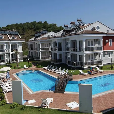 لايتهاوس ليجَند أبارتس شقة *