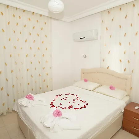 Lighthouse Legend Aparts Apartment Fethiye