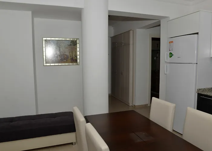 Lighthouse Legend Aparts Apartman