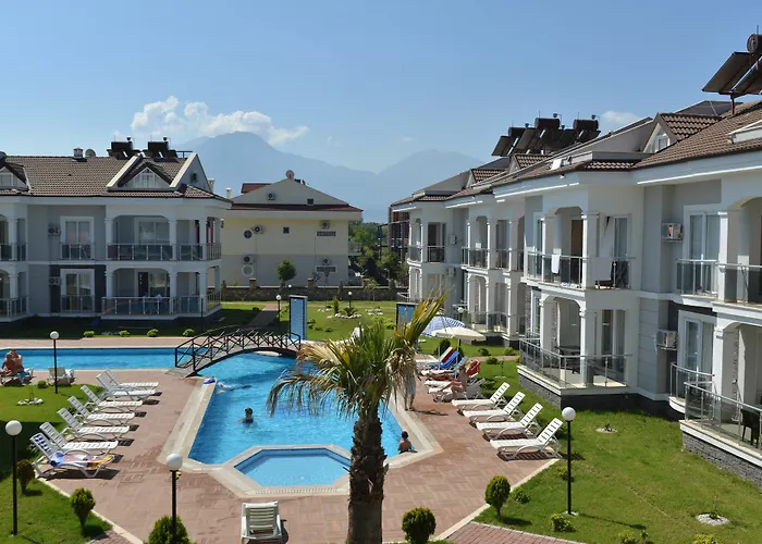 Lighthouse Legend Aparts