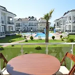 Lighthouse Legend Aparts フェティエ
